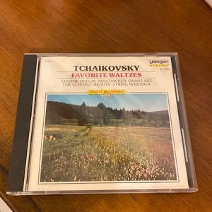 🌼🌿Gently used, Tchaikovsky Favorite Waltzes🌼🌿